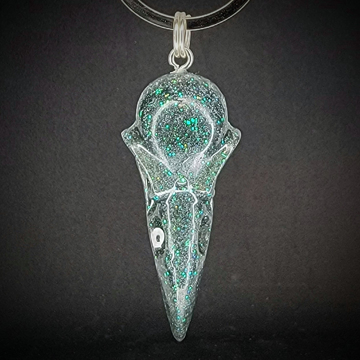 Handmade Resin Crow Skull Keychain Blue/Grey