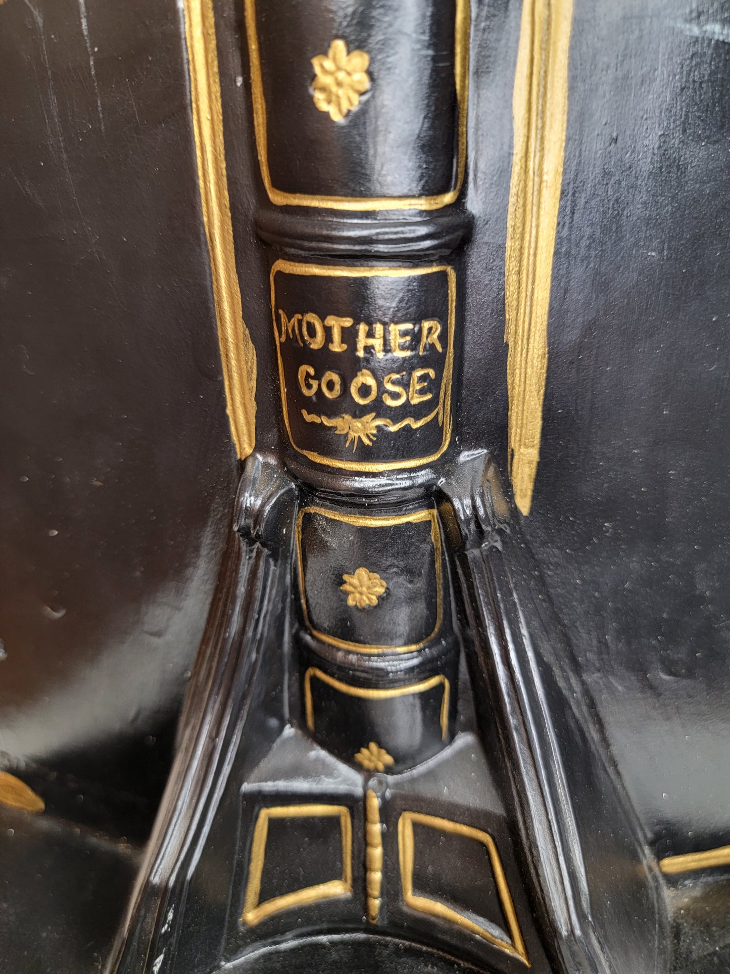 Vintage Mother Goose Ceramic Bisque Nursery Rhyme Book GARRY SHARPE DESIGN 1985